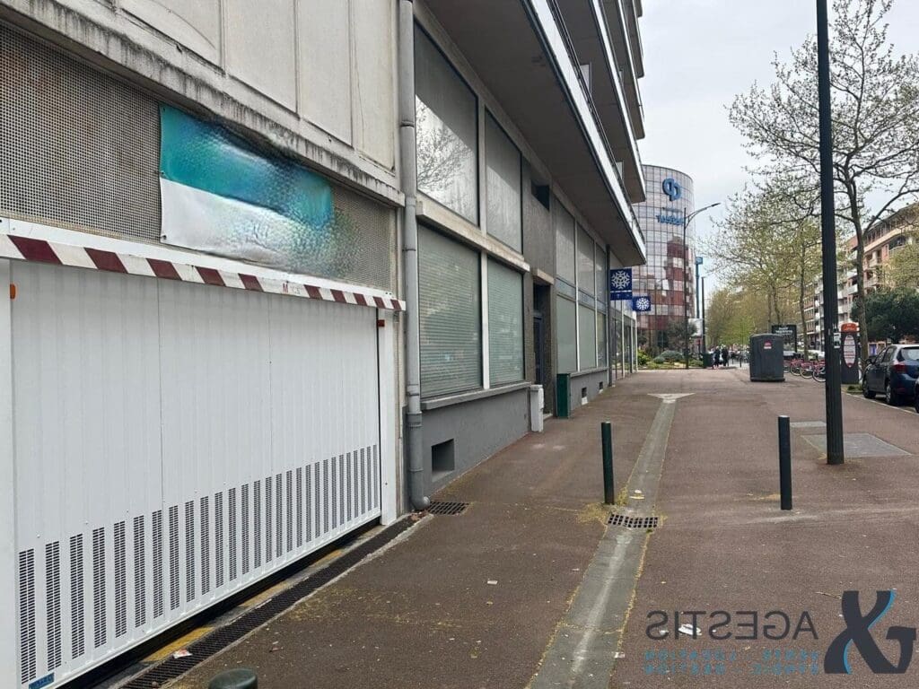 Le Parking Jeanne d’Arc à Toulouse: Entre Commodité et Histoire
