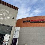 Façade d'un magasin Intermarché, enseigne du groupement Les Mousquetaires